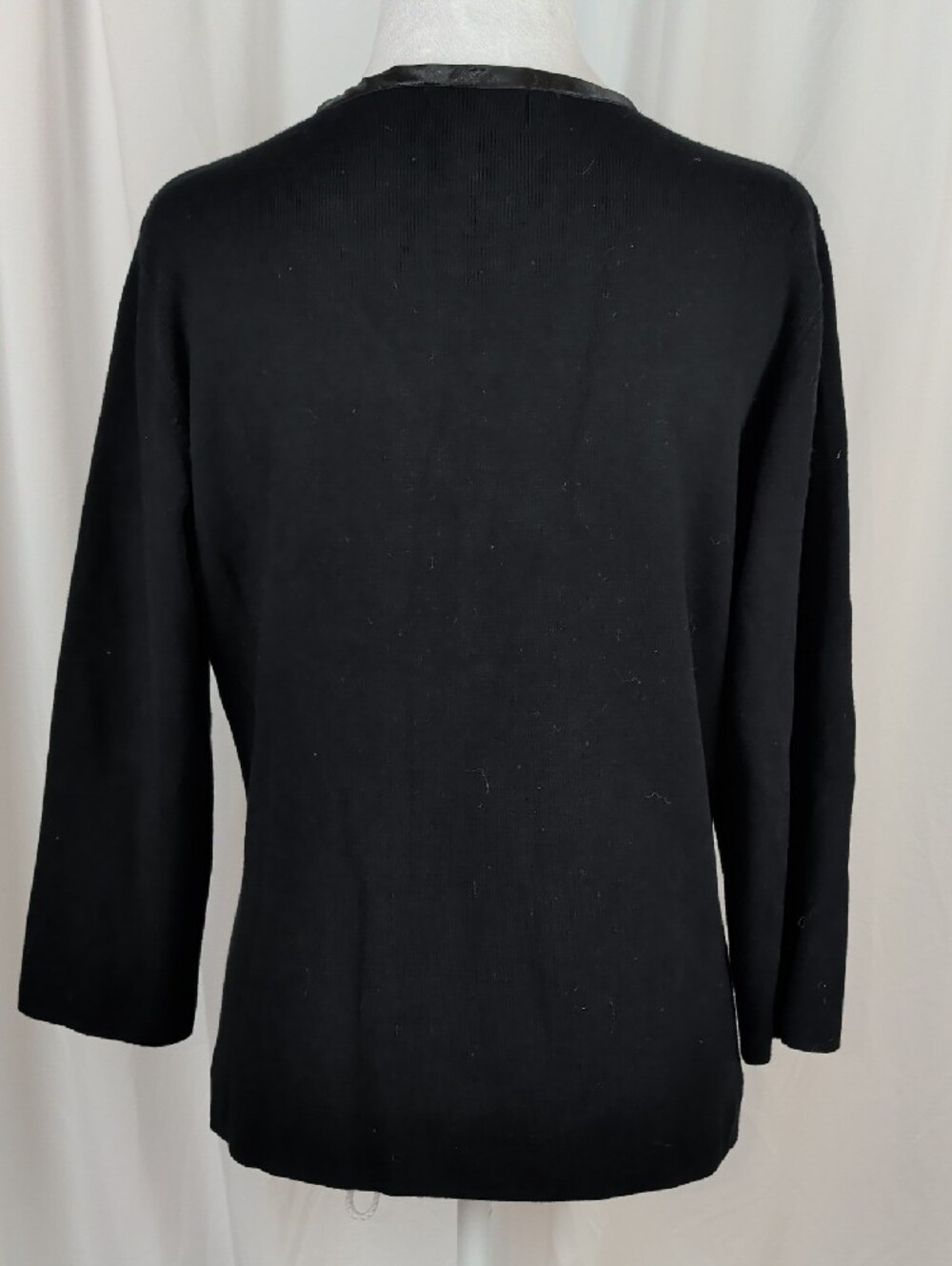 Laura Black Satin Trim Rhinestone Button Knit Sweater Large NWT - Picture 15 of 15